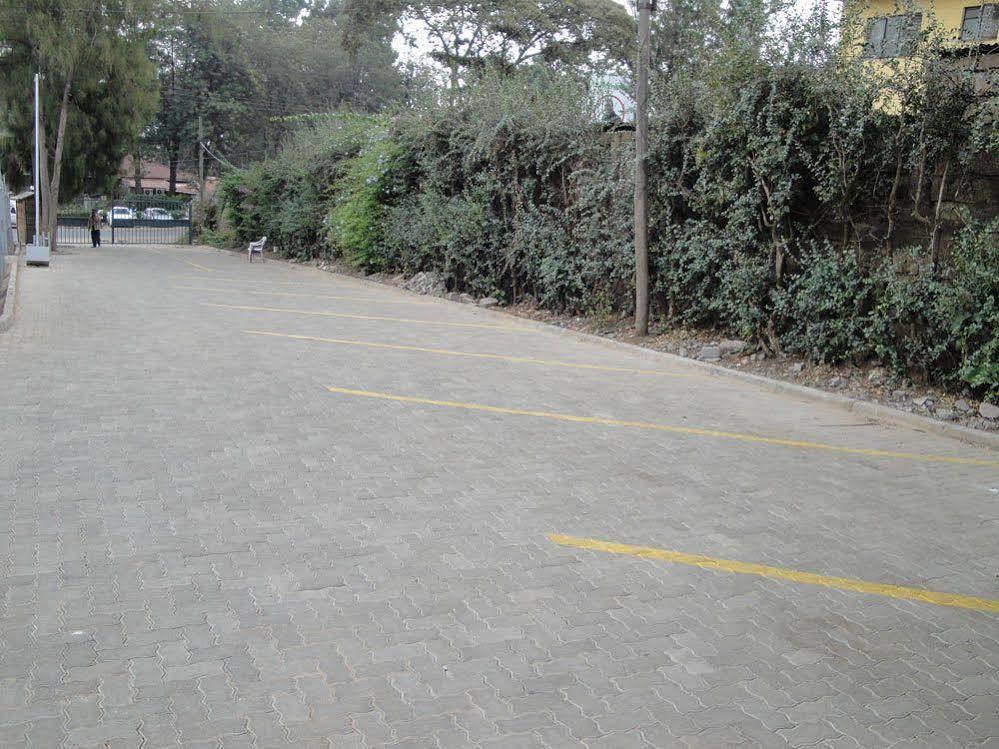 Fourth Parklands Hotel Nairobi Exteriör bild